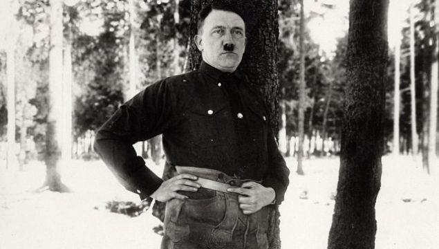 Konfirmohet, Hitleri