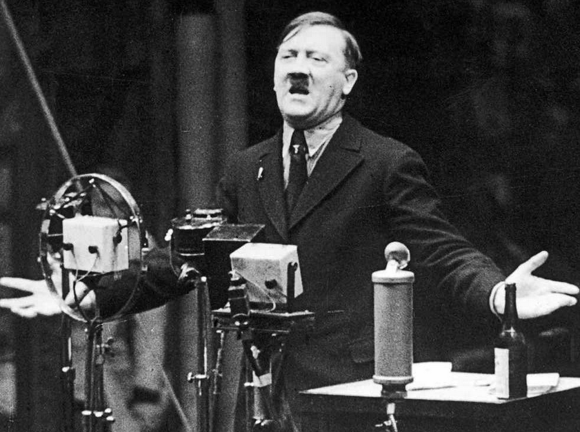 Konfirmohet, Hitleri