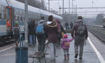 Azilantët në Gjermani, shqiptarët të dytët për 2015 Autoritetet gjermane publikuan të dhënat e plota në lidhje me azilkërkuesit për vitin 2015 dhe ashtu siç edhe pritej, numri i shtetasve shqiptarë është në shifra rekord.