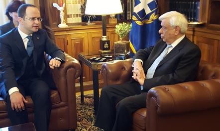 Greqisë heqjen e ligjit të luftës