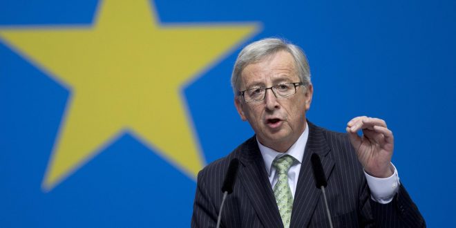 CDU Holds Federal Party Congress...BERLIN, GERMANY - APRIL 05: The former Prime Minister of Luxembourg Jean-Claude Juncker speaks at the CDU federal congress on April 5, 2014 in Berlin, Germany. The CDU, which is the majority partner in a coalition government with the German Social Democrat, is meeting to agree on its policy course ahead of European Parliament elections scheduled for May. (Photo by Axel Schmidt/Getty Images)